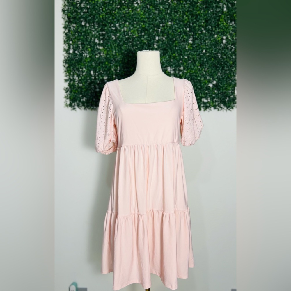 BCBG Paris Women's Knit Eyelet Puff Sleeve Tiered Dress Light Pink Size Medium